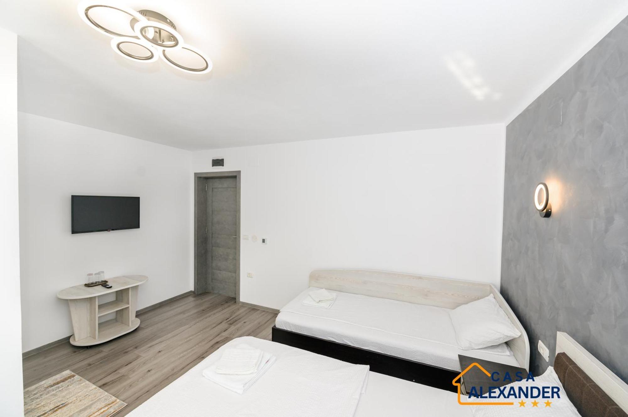 Hotel Casa Alexander Călimăneşti Zewnętrze zdjęcie