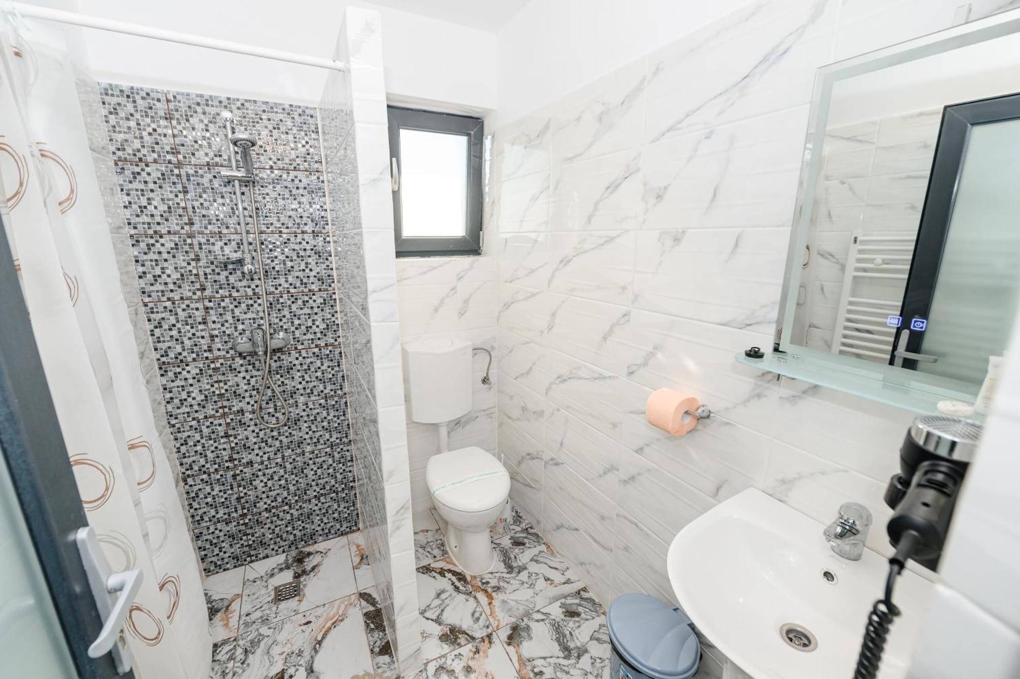 Hotel Casa Alexander Călimăneşti Zewnętrze zdjęcie