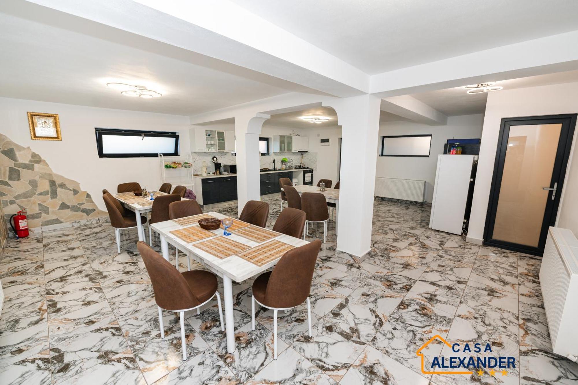Hotel Casa Alexander Călimăneşti Zewnętrze zdjęcie